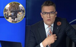 Ángel Carrillo impactado luego de que un hombre que acumula basura le pidiera dinero para tirarla.