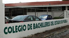 fachada de un plantel del cobaep puebla