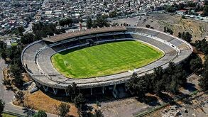 Así luce a lo lejos el Estadio Neza 86.
