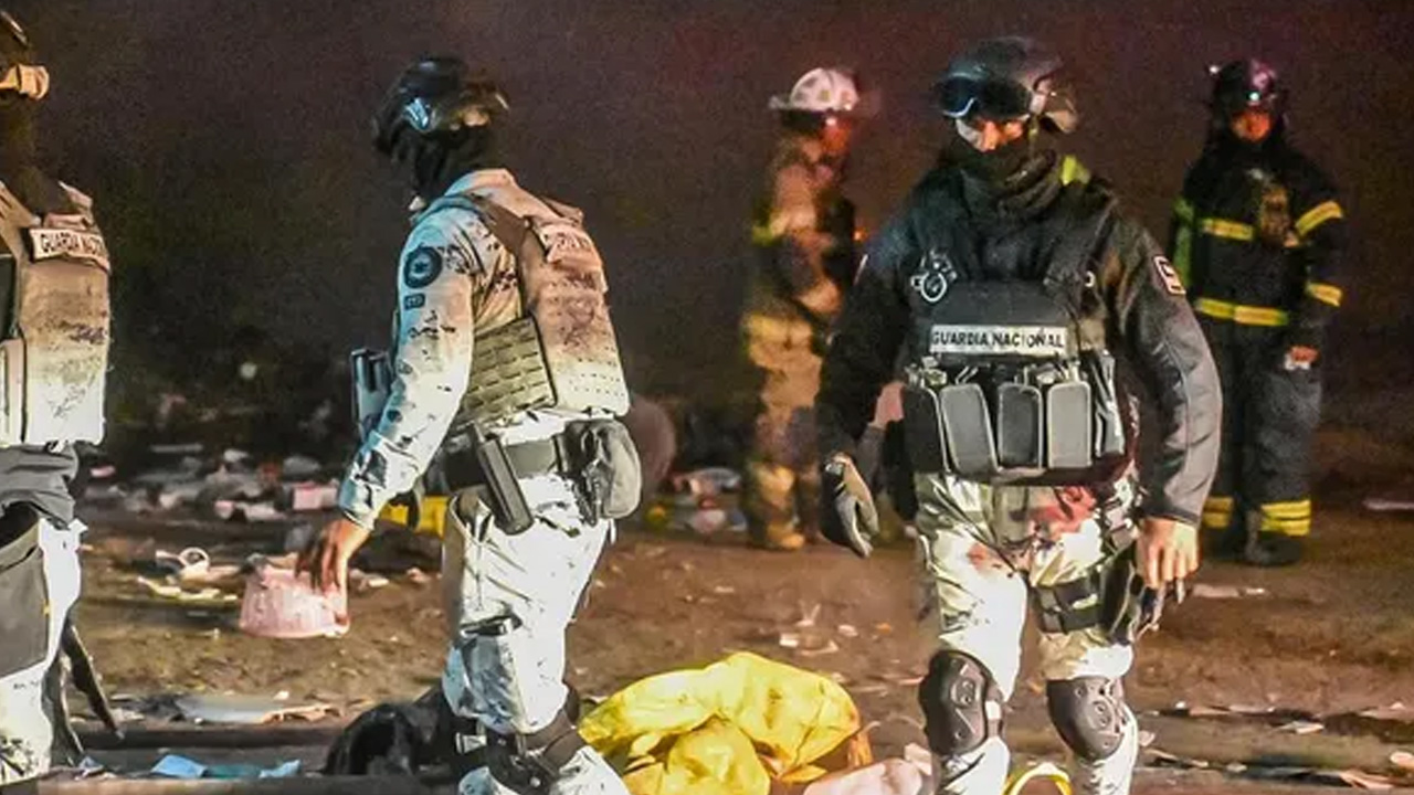 Un incendio en una recicladora de la colonia El Salado, en Ecatepec, Estado de México, provocó movilización de bomberos.