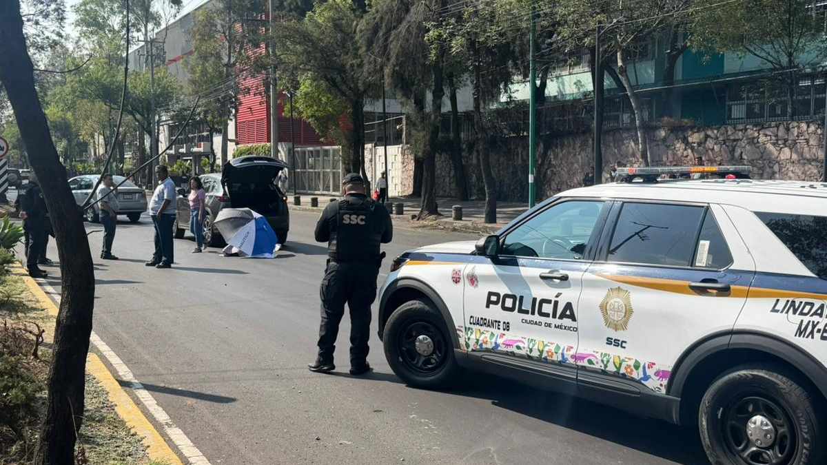 Policía CdMx atendiendo muerte de adulto mayor en Lindavista