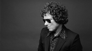 Enrique Bunbury habló de su deseo por ofrecer un concierto gratuito en el Zócalo capitalino.