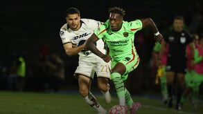 Pumas y Juárez se enfrentan en el Estadio Olímpico Universitario.