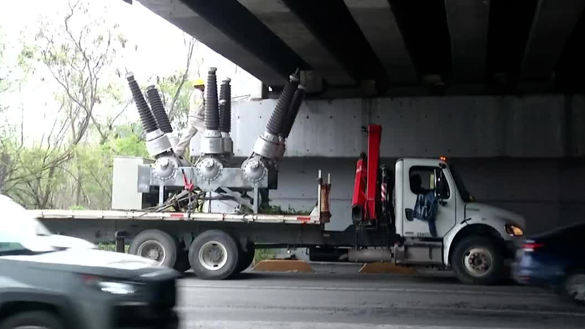 Los hechos ocurrieron en la avenida Morones Prieto. La circulación en la zona se vio afectada.