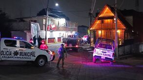 En Huauchinango corretearon a una mujer guatemalteca y le disparan en al menos 8 ocasiones.