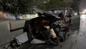 Choque de camioneta en avenida Garza Sada, Monterrey.