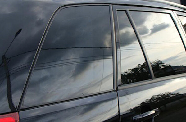 En Saltillo los operativos para detectar vehículos con polarizados se siguen realizando de forma preventiva