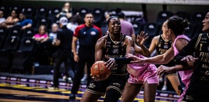 Adelitas vs Fuerza Regia Femenil en el primero de la serie de la LNBP 2026.