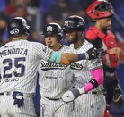 Sultanes en el juego 2 de la serie ante Durango.