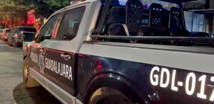 Patrulla de la Policía Municipal de Guadalajara en los alrededores de la colonia Blanco y Cuéllar donde el hombre fue atacado.