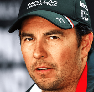 El arranque de Sergio Pérez con Cadillac ha dejado dudas tras resultados irregulares en la temporada.