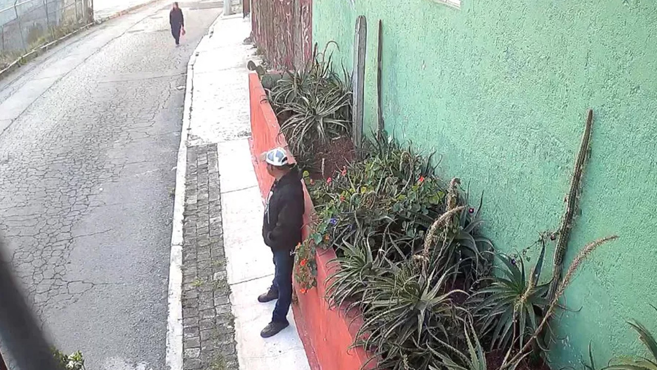 Mujeres de Pachuca denunciaron la presencia de un presunto exhibicionista en avenida Palmitas.