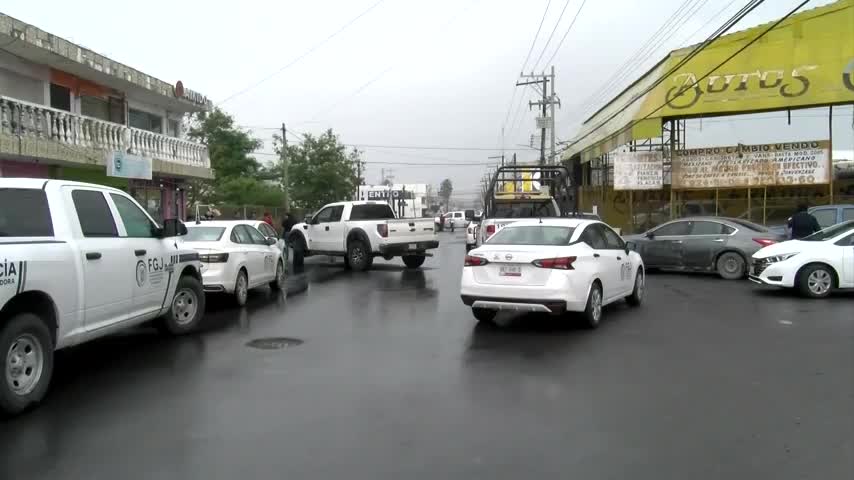 Una mujer identificada como Lorena “N” fue asesinada dentro del restaurante La Gallina Dorada, en Reynosa.