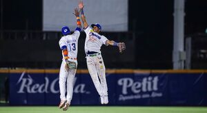 Con joya de Zac Grotz y bateo de Allen Córdoba, Charros de Jalisco vence 2-1 a Caliente de Durango y suma su tercer triunfo al hilo.