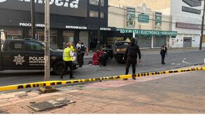 Camión de valores choca con familia