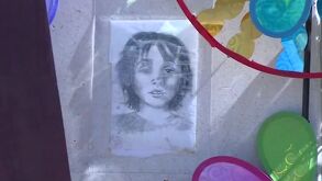 Caso Calcetitas Rojas