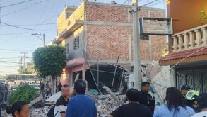 Una fuerte explosión de un tanque de gas al interior de una vivienda provocó el temor en colonos de Lomas Vista Hermosa la tarde del sábado.