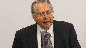 Muere a los 104 años Luis Santos de la Garza, pilar del panismo, destacado abogado y cofundador de la firma Santos Elizondo en Monterrey.