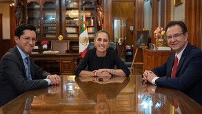 Sheinbaum reconoce el trabajo de Esteban Moctezuma como embajador de México en EU.