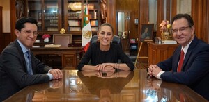 Sheinbaum reconoce el trabajo de Esteban Moctezuma como embajador de México en EU.