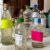Envases de agua contaminada de Siapa analizadas por IMDEC