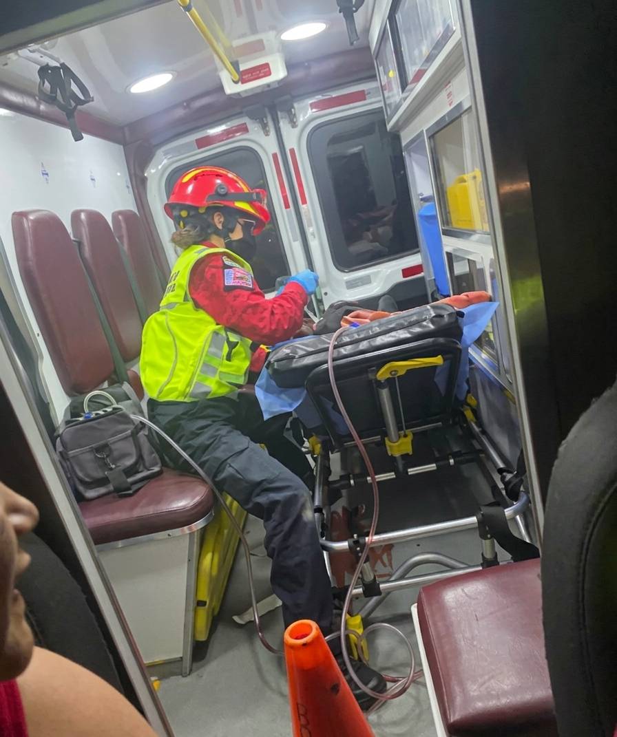 Accidente vial en Ramos Arizpe desata riña entre conductores y deja un herido grave; así ocurrió el incidente.