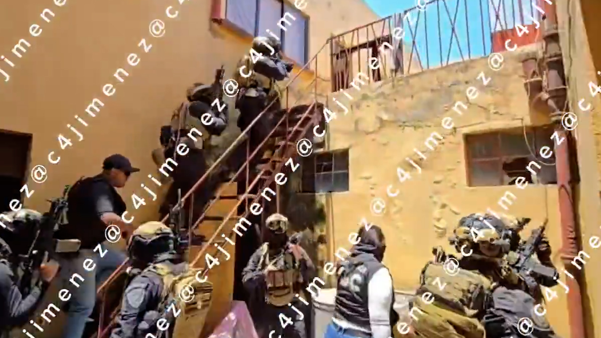 Programa conducido por Carlos Jiménez, martes 28 de abril 2026.