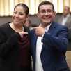 Laura Artemisa y Pavel Gaspar Ramírez en el Congreso de Puebla.