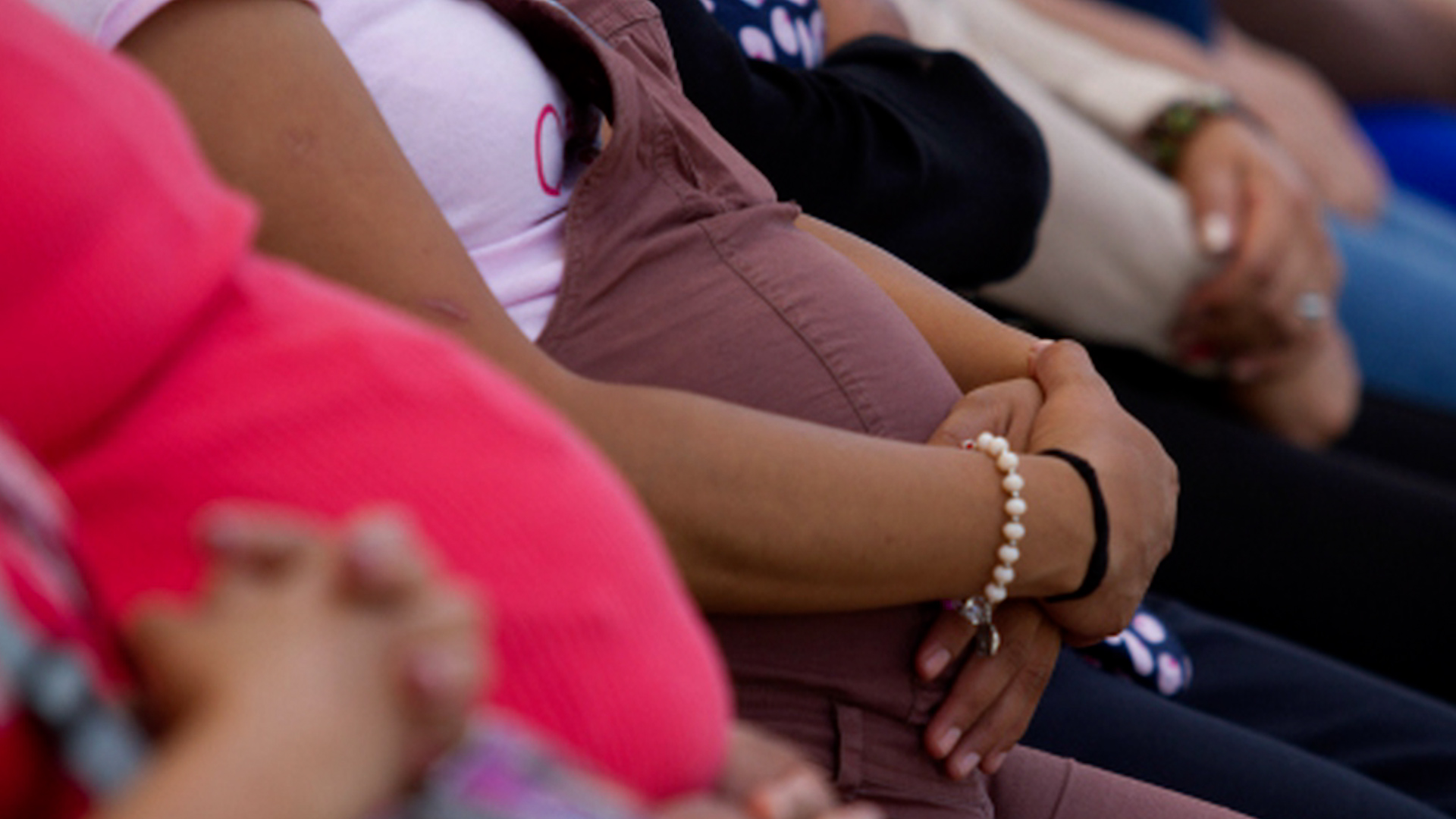 Secretaría de Salud de Nuevo León aplica pruebas de plomo en sangre a embarazadas de CENDIS. Buscan proteger el desarrollo de los bebés.
