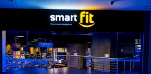 Entrada de gimnasio Smartfit en México