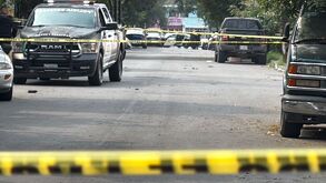 Movilización en la colonia Ferrocarrilera tras ataque armado frente a la Secundaria Ciro R. Cantú. Fuerza Civil resguarda la zona; hay un herido.