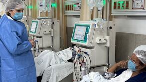 El IMSS en Nuevo León atiende infraestructura de aire acondicionado en hospitales ante el calor extremo en Monterrey. La delegada supervisa clínicas.