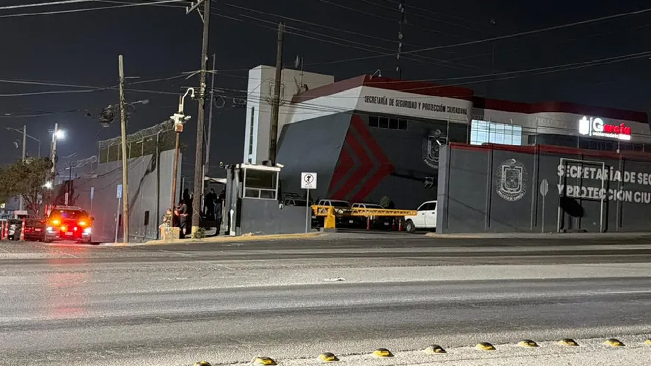 Héctor Francisco Zamarripa Mancillas, de 26 años, fue hallado sin vida dentro de las instalaciones de Seguridad Pública de García.