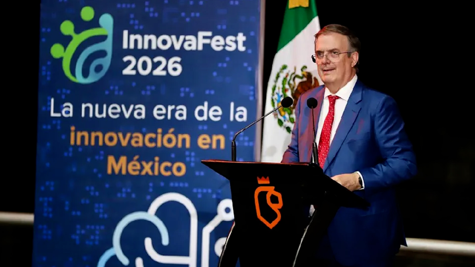 El secretario de Economía, Marcelo Ebrard, informó durante su gira de trabajo por Nuevo León que se contempla un portafolio de inversión para el estado.