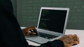 Estas herramientas permiten a los delincuentes volver más sofisticados los intentos de intrusión digital