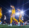 Jugadoras de Tigres y Rayadas en el Clásico Regio Femenil de jornada regular.