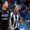 Marcela Restrepo festejando el 1-0 de Rayadas frente a Cruz Azul femenil en el partido de vuelta de los Cuartos de Final.