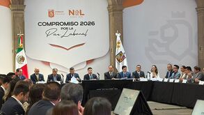Firma por la paz laboral en Nuevo León