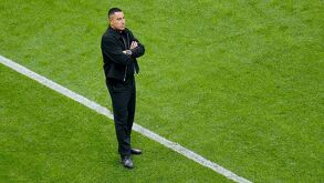 Efraín Juárez durante el partido contra el América en Cuartos de Final del Clausura 2027.