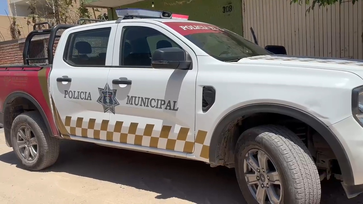 Patrulla de policía de El Salto