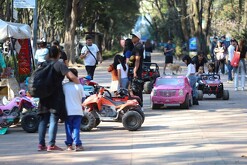 Personas movilizadas por el sismo.