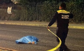 Un hombre murió tras ser atropellado en Saltillo; autoridades detuvieron a la conductora y ya investigan lo ocurrido.