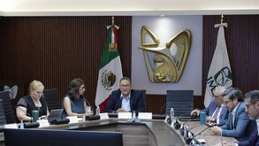 El IMSS instaló el Comando Onda de Calor 2026 para reforzar la atención médica y prevenir enfermedades relacionadas con las altas temperaturas.