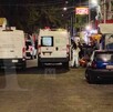 Peritos levantan el cuerpo del hombre asesinado en el paradero de Indios Verdes.