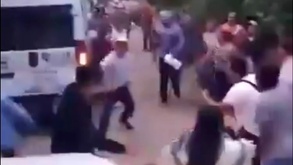 Pelea entre varias personas en el municipio de Hueyapan, Puebla.