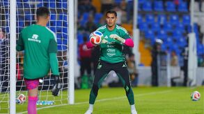 Raúl Rangel en un entrenamiento con la Selección Mexicana.
