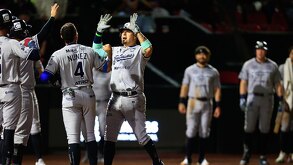 Ramiro Peña logró un Grand Slam en la quinta entrada del juego 1 Sultanes vs Toros en Tijuana