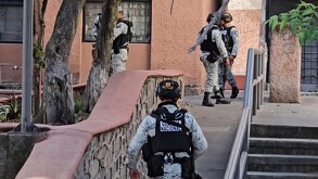 Elementos de la Guardia Nacional acudieron al lugar de los hechos en departamentos Colonia Miravalle Guadalajara