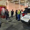 Policías capitalinos investigan la muerte de un hombre atrás del Mercado de la Lagunilla.