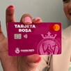 La Tarjeta Rosa, ha sido de gran alivio para muchas mujeres, pues pueden disponer del dinero en lo necesario para su bienestar y el de su familia.